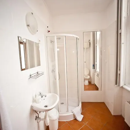 Bed & Breakfast Zsuzsanna Vendeghaz Debrecen
