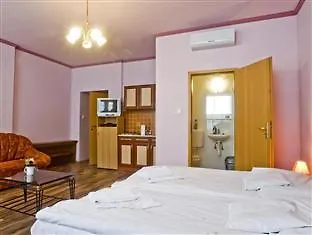 Bed & Breakfast Zsuzsanna Vendeghaz