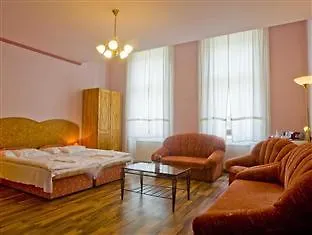 Zsuzsanna Vendeghaz Bed & Breakfast Debrecen
