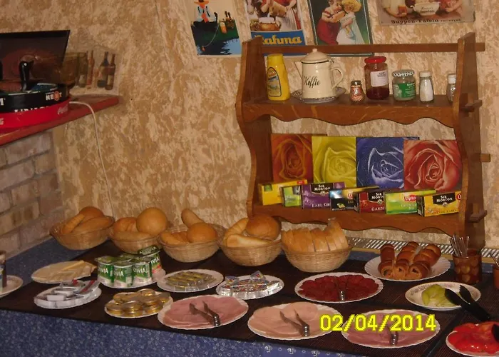 Bed & Breakfast Zsuzsanna Vendeghaz 2*